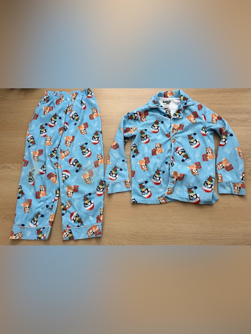 Bluey Boys Youth S (6/7) Long Sleeve Button Front Christmas Pajama Set